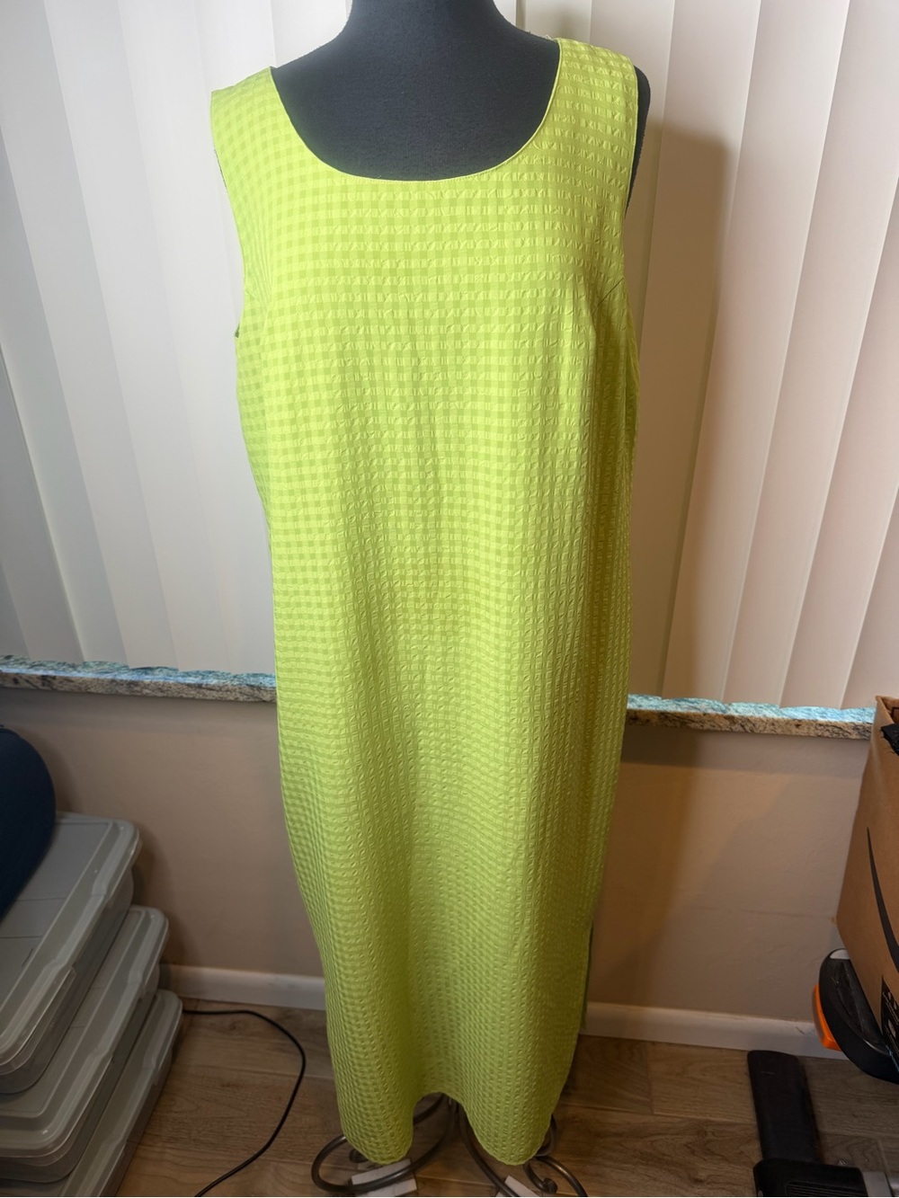 Vintage Plaza Collection Sleeveless Lime Textured Shift Maxi Dress Plus Size 14